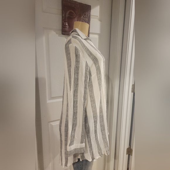 Lara Fashion NWT button up shirt size L - Picture 4 of 4